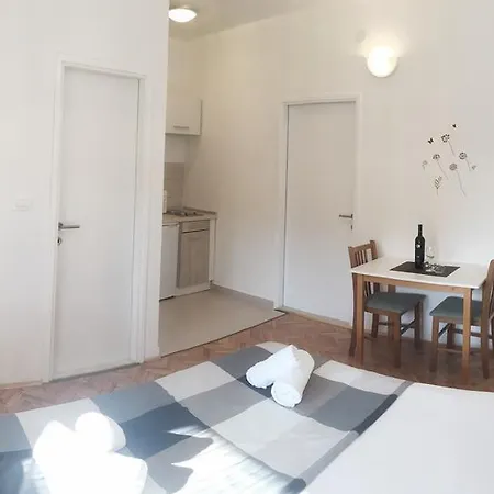 Apartment Nina Zadar Exterior photo